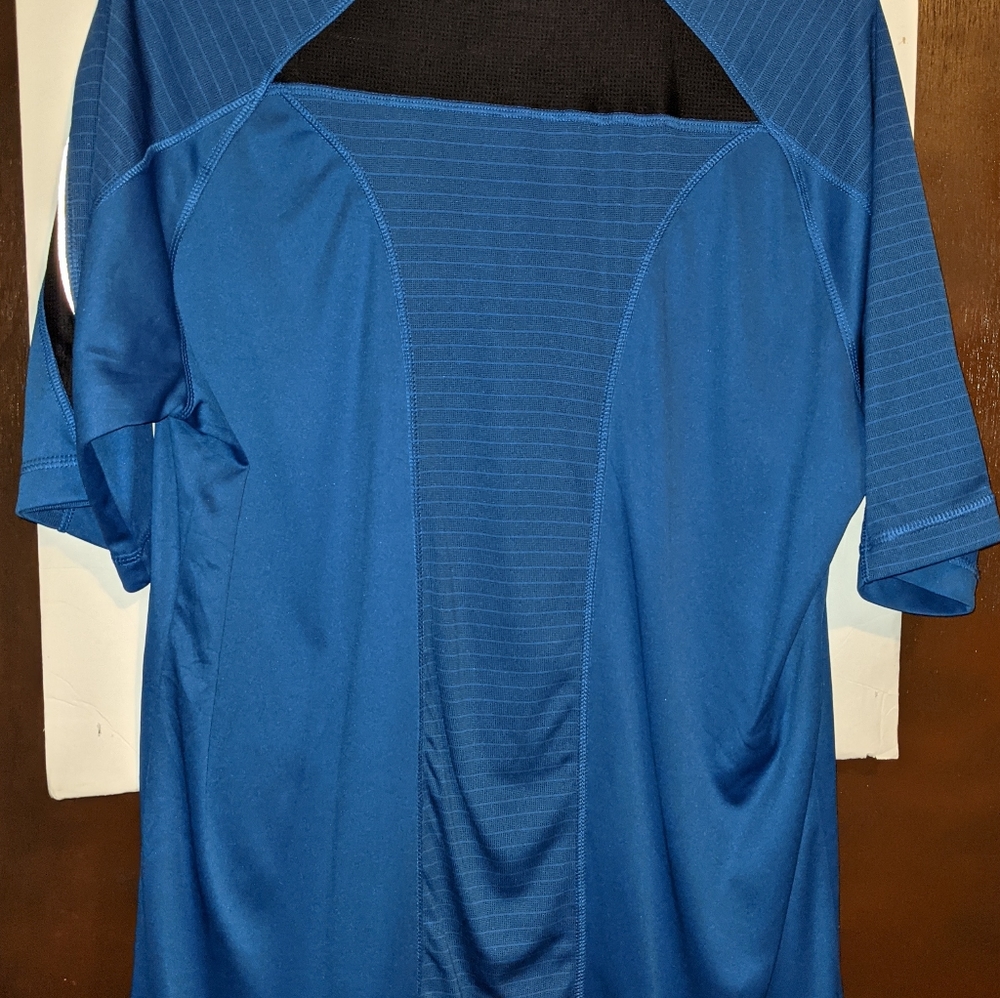 ASICS Men's Shirt